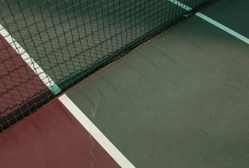 hiring a tennis court cleaning company