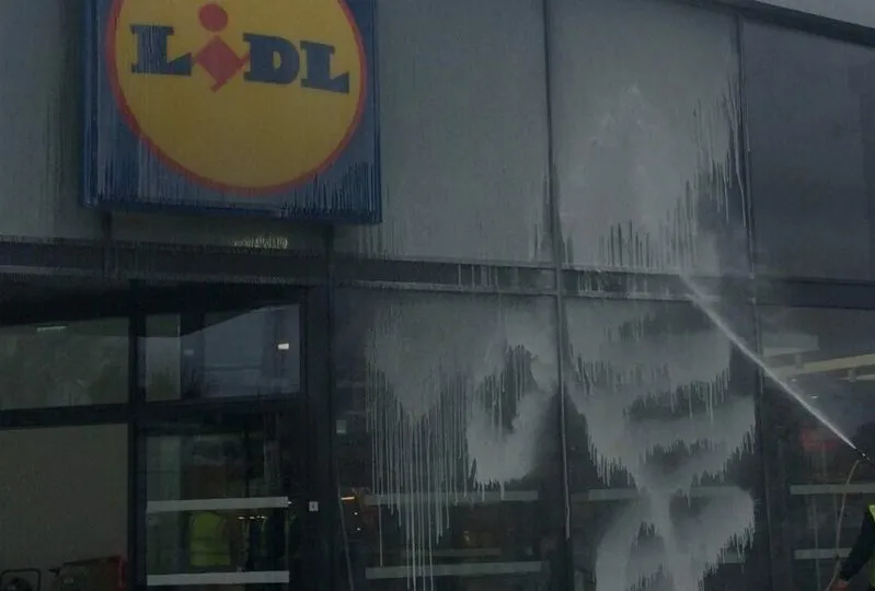 Cladding cleaning of Lidl in Preston Lancashire