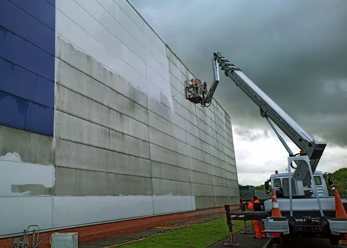 Pressure washing services in Preston www.cleaning-service.uk.com